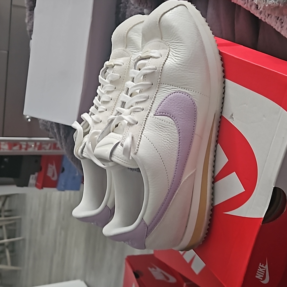 Nike Cortez women's size 12 mens 10.5